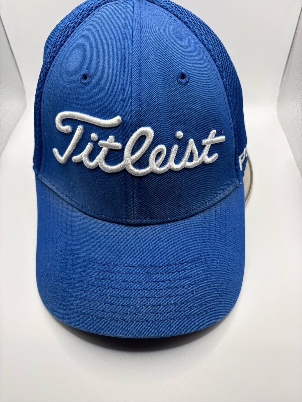 Titleist Pro V1 Blue Mesh Golf Hat Size S/M